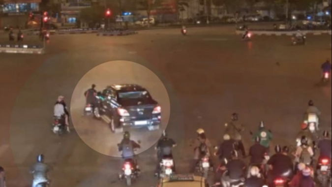 Lái xe kéo lê người ở Ô Chợ Dừa chính thức bị khởi tố tội Giết người