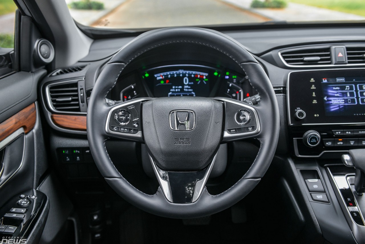 Cận cảnh Honda CR V phiên bản đặc biệt