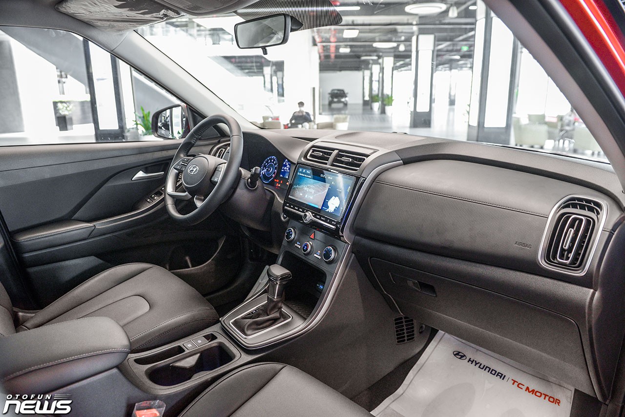 Cận cảnh Hyundai Creta 1.5L Tiêu chuẩn giá 620 triệu đồng