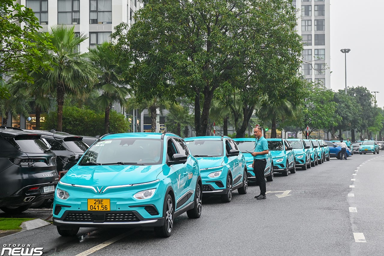 Hãng taxi thuần điện đầu tiên Xanh SM đi vào hoạt động