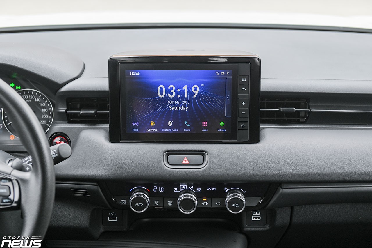 Đánh giá Honda HR-V phiên bản 'giá mềm', chỉ 699 triệu đồng