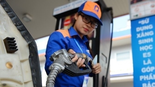 Giá xăng dầu đồng loạt giảm hơn 500 đồng/lít