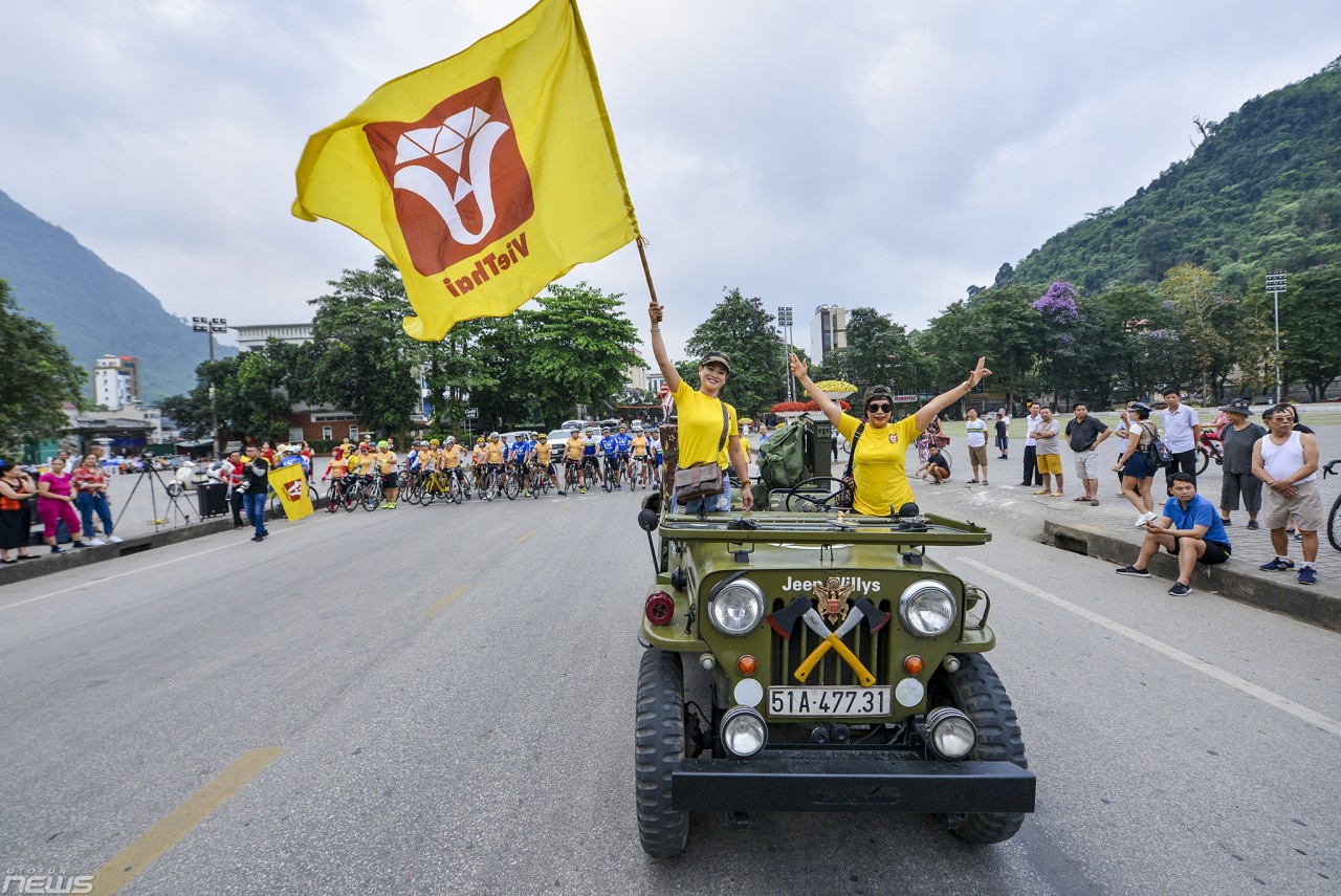 khoanh khac an tuong tu le hoi tinh than da