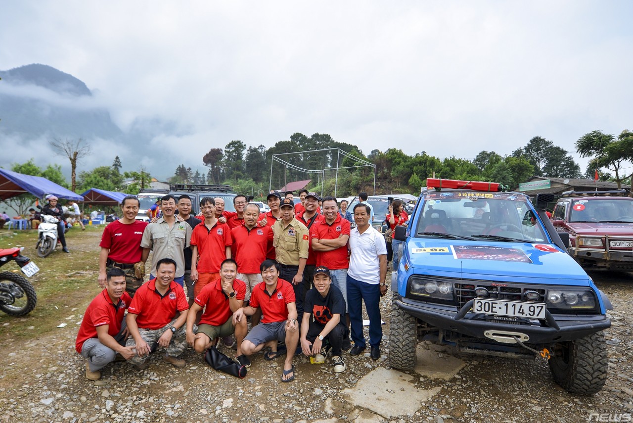 khoanh khac an tuong tu le hoi tinh than da