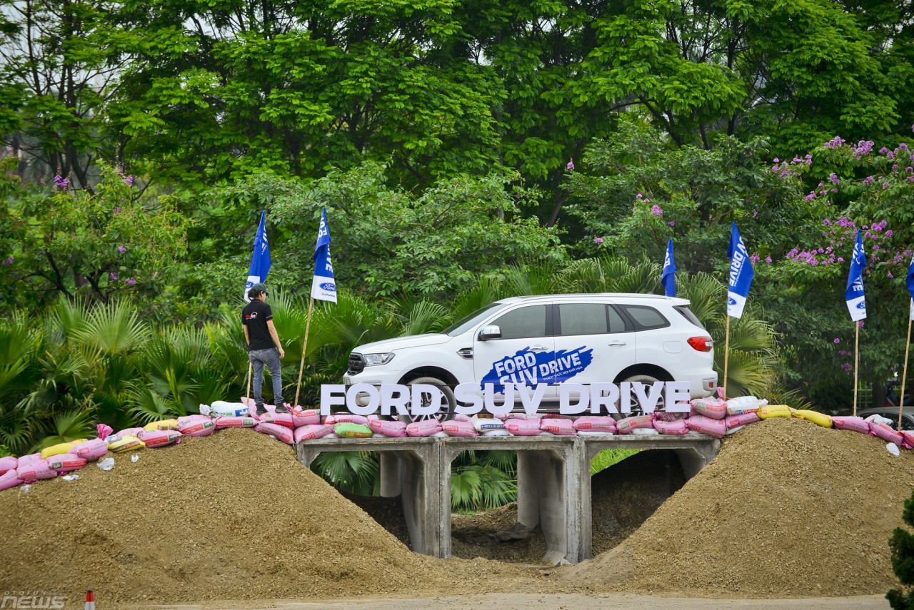nhung hinh anh an tuong tu ngay hoi ford suv drive