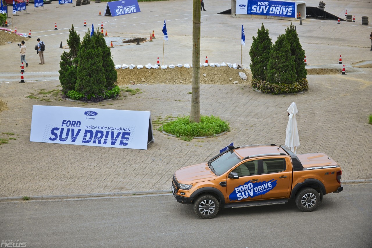 nhung hinh anh an tuong tu ngay hoi ford suv drive