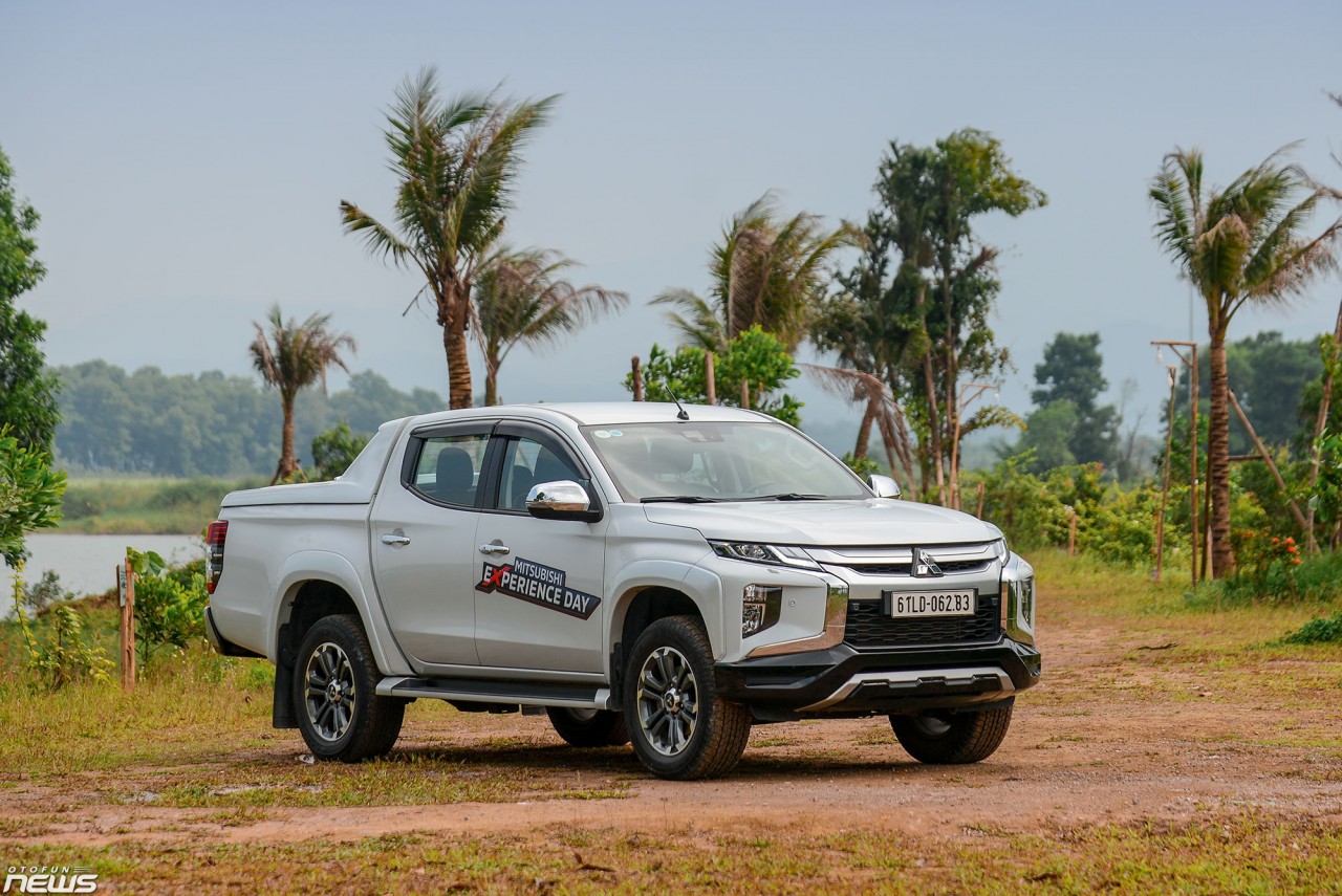 XE CỦA NĂM 2022: Ai đủ sức vượt Ford Ranger ở phân khúc bán tải