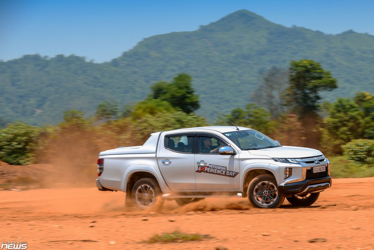 Mitsubishi Triton – Hơn cả một chiếc bán tải Mitsubishi Triton – Hơn cả một chiếc bán tải