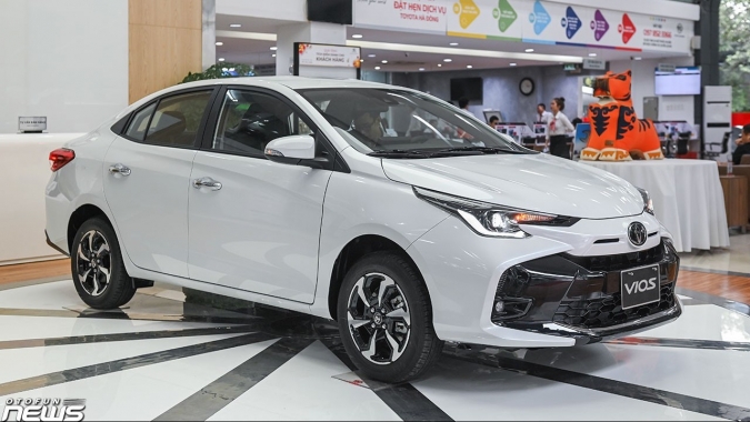 Giá lăn bánh Toyota Vios 2023 vừa ra mắt