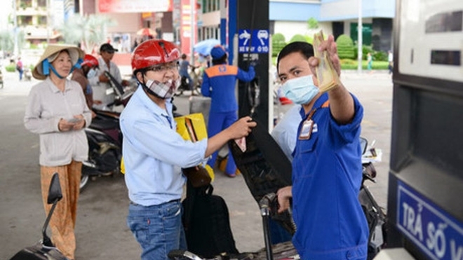 Việt Nam sẽ tiếp tục nhập khẩu xăng dầu