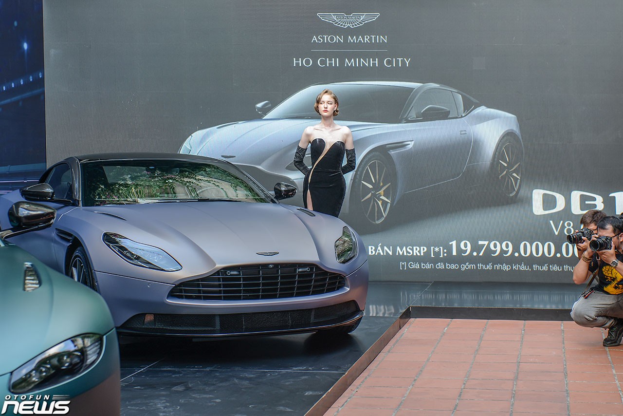 Aston Martin giới thiệu bộ đôi Vantage F1 Edition và DB11 V8 Coupe tại Việt Nam