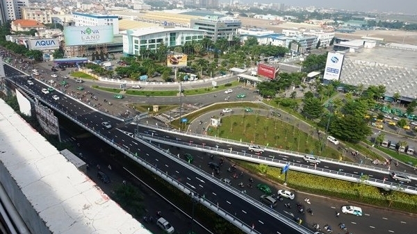 TP Hồ Chí Minh: Khánh thành cầu vượt 2 nhánh chạy vào tận cửa sân bay Tân Sơn Nhất