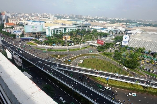 tp ho chi minh khanh thanh cau vuot 2 nhanh chay vao tan cua san bay tan son nhat