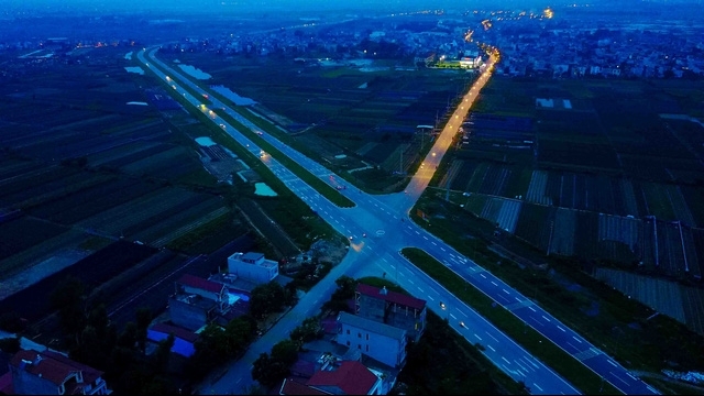 Hà Nội: "Điểm đen" nguy hiểm chết người tại con đường nghìn tỷ