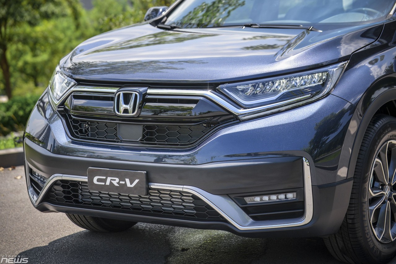 Honda CR-V tại đại lý Hà Tĩnh giảm sốc đến 200 triệu