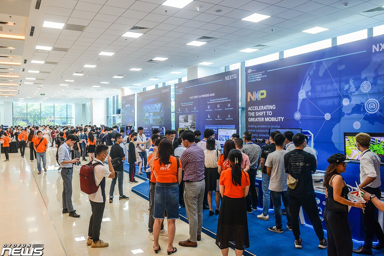 FPT Software Autotive Tech Show thu hút hơn 1.000 người đến tham dự