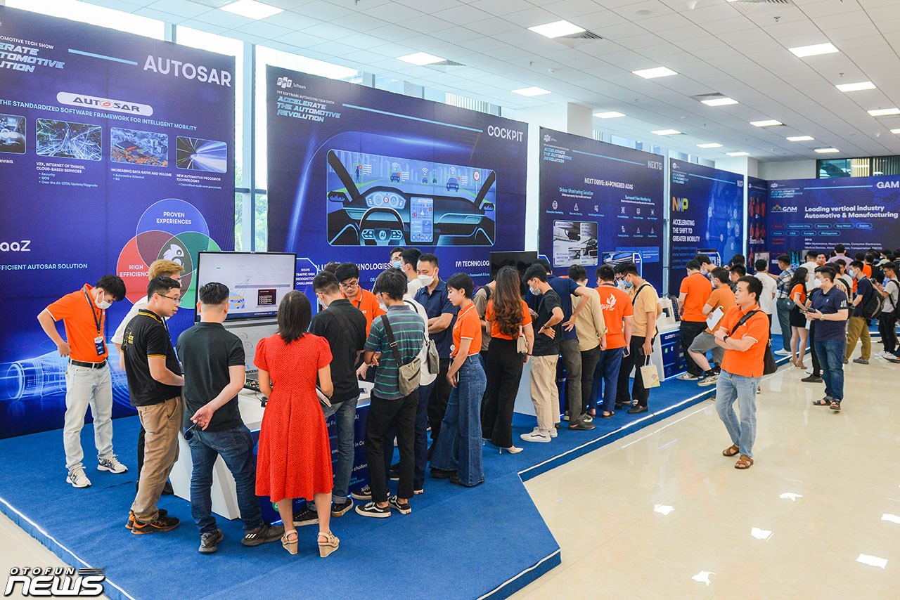 FPT Software Autotive Tech Show thu hút hơn 1.000 người đến tham dự