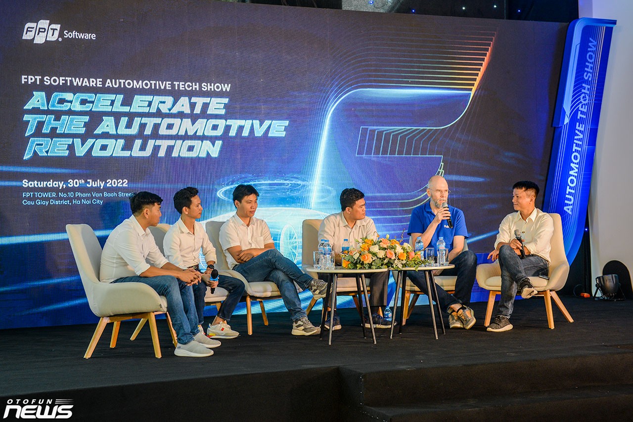 FPT Software Autotive Tech Show thu hút hơn 1.000 người đến tham dự