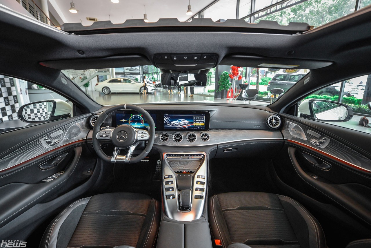 sieu pham mercedes amg gt53 duy nhat viet nam gia 63 ty