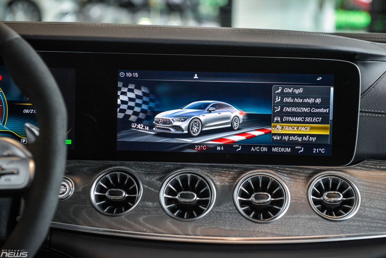 sieu pham mercedes amg gt53 duy nhat viet nam gia 63 ty