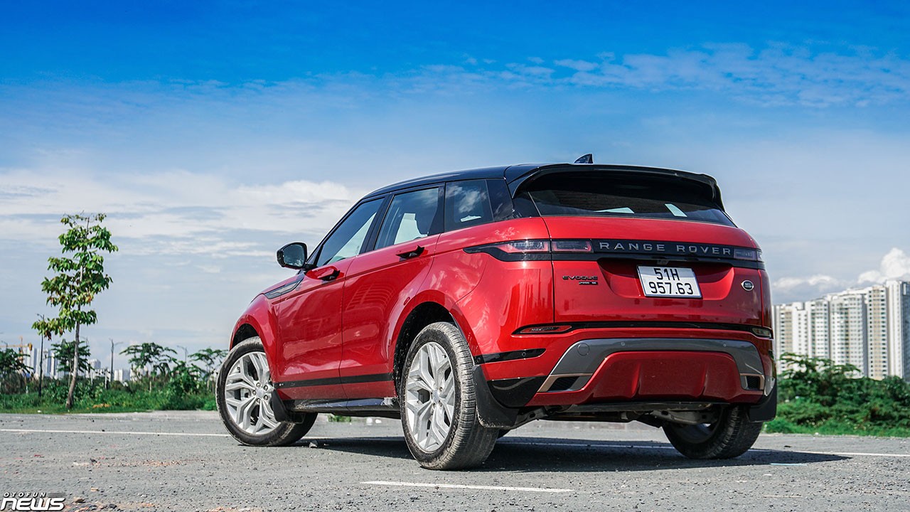 Đánh giá Range Rover Evoque 2022