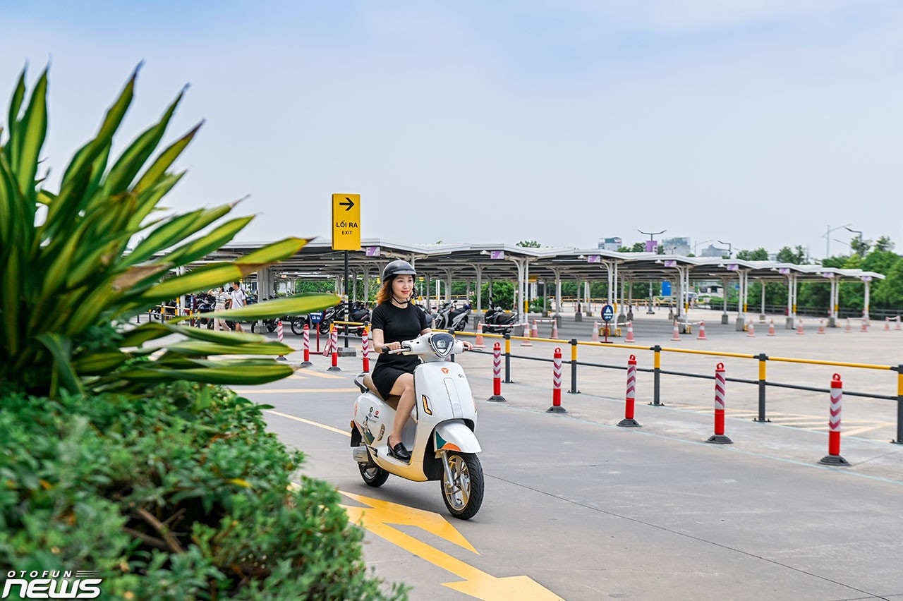 Chiến lược cạnh tranh trong thị trường xe máy điện Việt Nam: Đừng dựa vào giá, hãy tạo giá trị