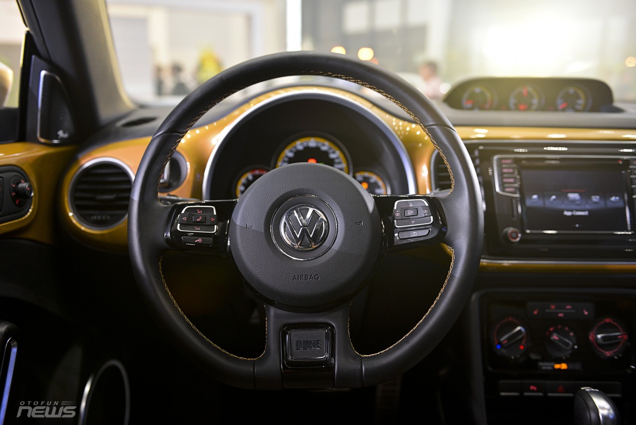 suc hut kho cuong cua bo doi volkswagen new beetle dune va new passat bluemotion