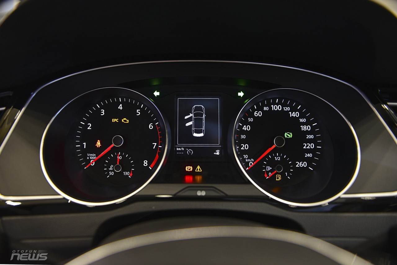 suc hut kho cuong cua bo doi volkswagen new beetle dune va new passat bluemotion