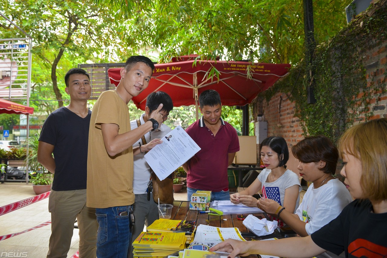 cac vdv no nuc boc so nhan race kit truoc them giai dau pvoil voc 2019