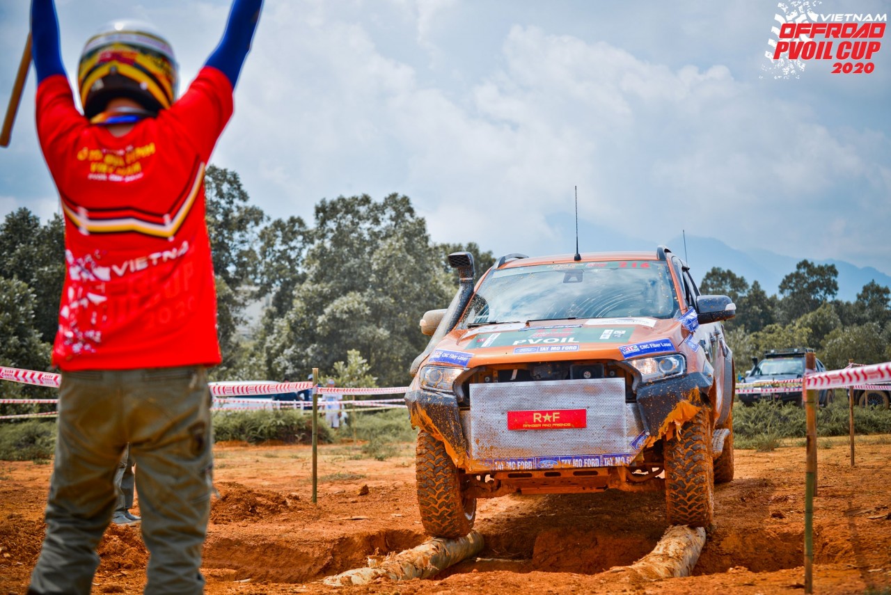Những khoảnh khắc ấn tượng tại PVOIL VOC 2020 (Ngày 1) nhung khoanh khac an tuong tai pvoil voc 2020 ngay 1