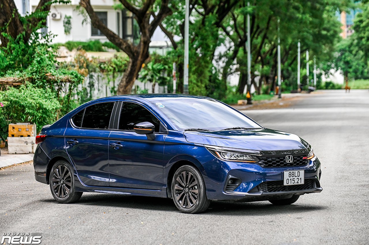 Đánh giá Honda City 2023: Sedan hạng B cho người thích lái