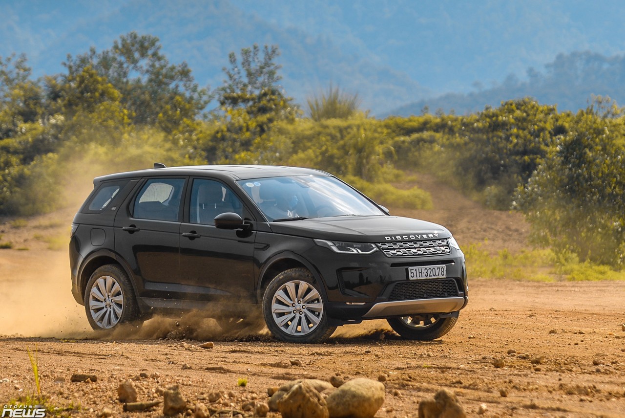 land rover discovery sport 52 cho ngoi va hon the nua
