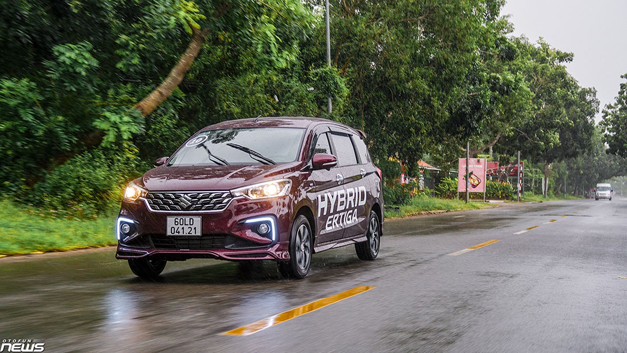 Suzuki Hybrid Ertiga