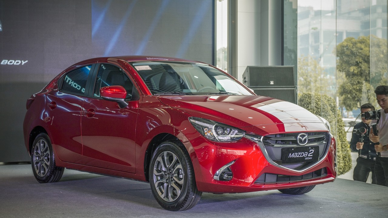 Đạt 417 xe, Mazda 2 đứng đầu phân khúc hatchback hạng B