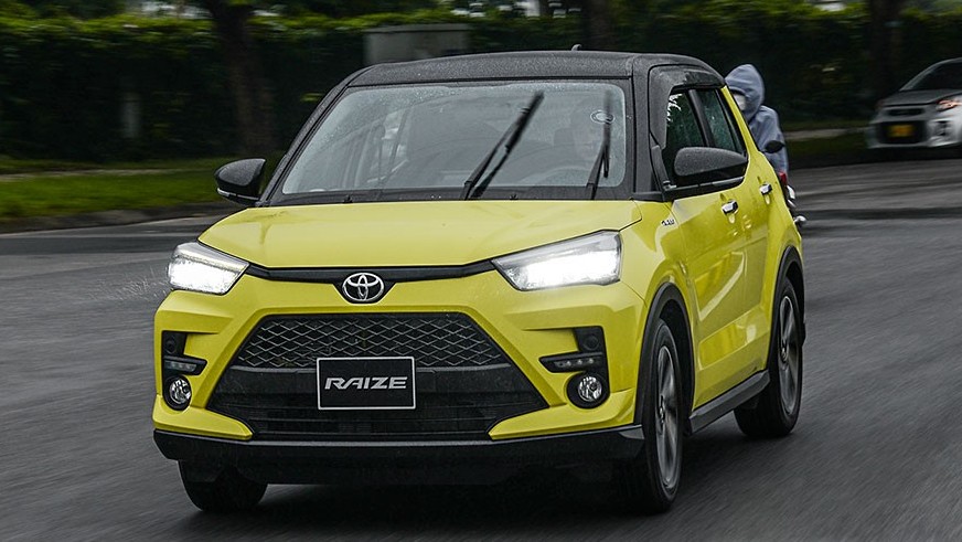 Toyota Raize giảm giá 54 triệu cứu doanh số