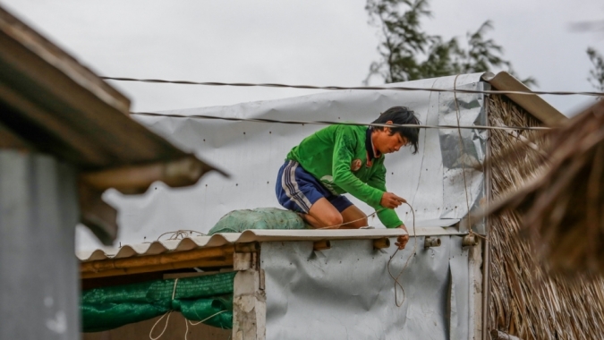 Hơn 350.000 người dân Bạc Liêu chạy bão Tembin