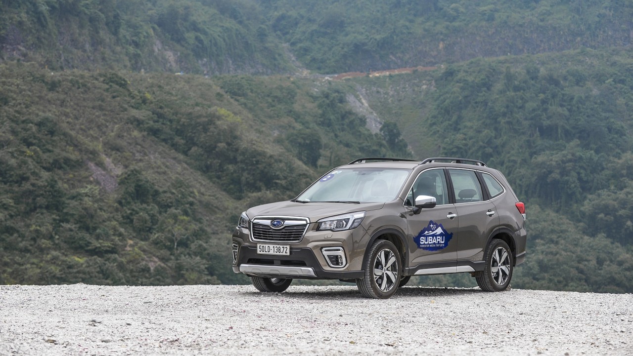 Subaru Forester giảm giá lên tới 180 triệu đồng