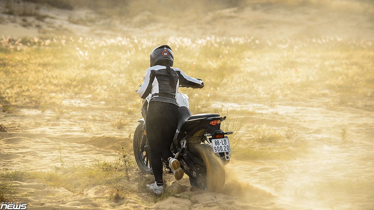 Lagi Rally   Những dấu chân đầu tiên của Biker Việt hướng tới Dakar Rally