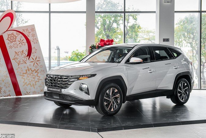 Hyundai Tucson bán được 1.256 ngay tháng đầu tiên sau khi ra mắt