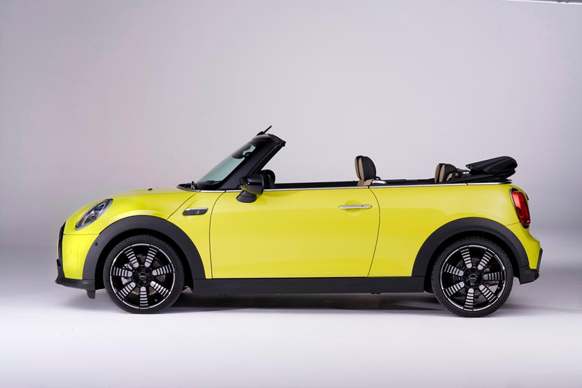 Mini giới thiệu đội hình 2022 với những thay đổi đáng chú ý