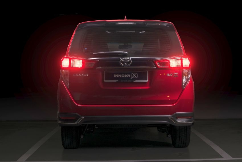 Toyota Fortuner 2021 và Toyota Innova 2021 ra mắt trực tuyến tại Malaysia