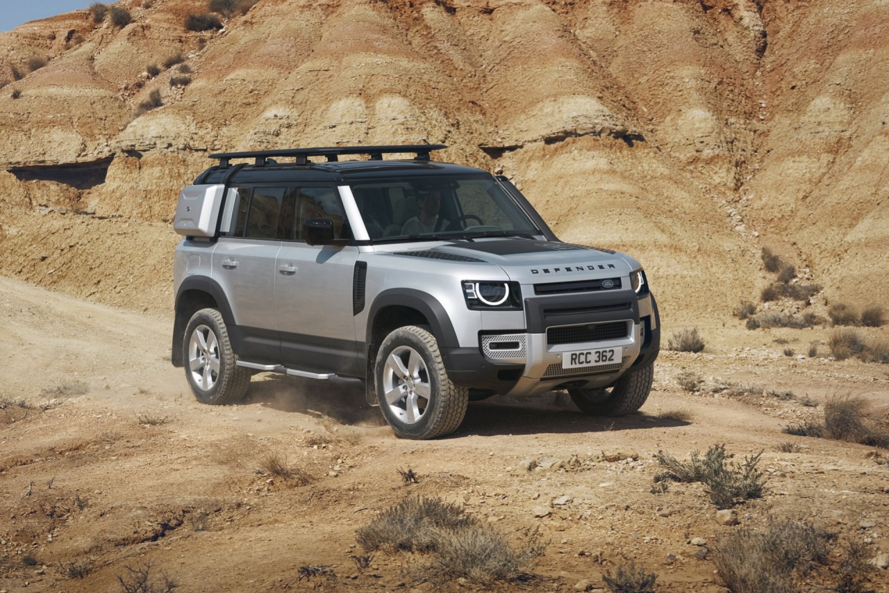 Land Rover Defender 130 lớn hơn sẽ ra mắt trong vòng 18 tháng tới