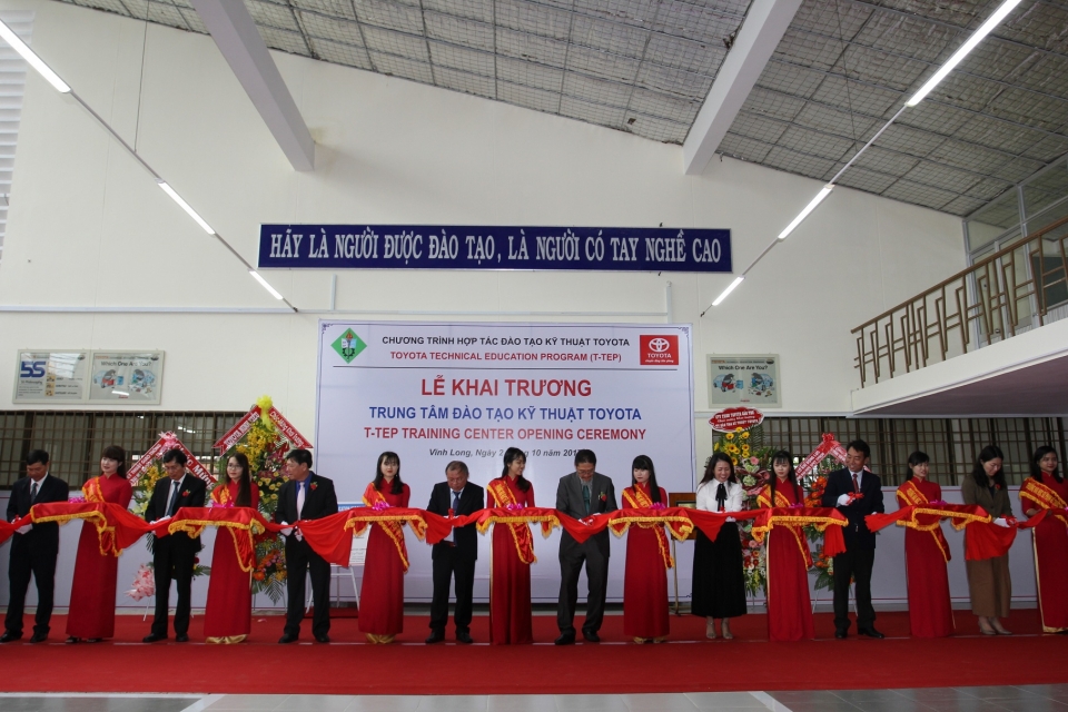 toyota viet nam tong ket nam 2017 thanh cong