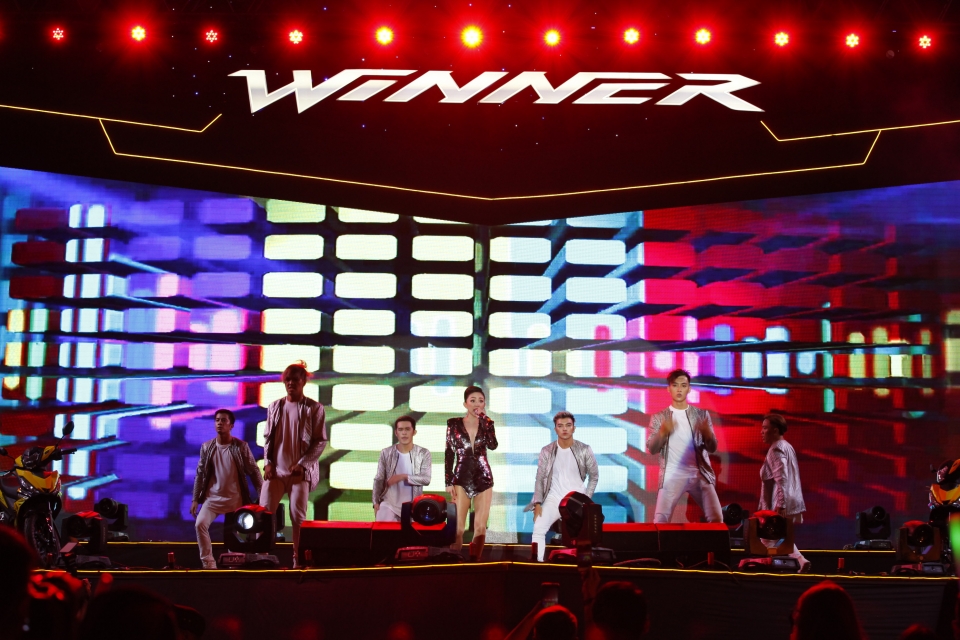 mot so hinh anh buoi trao giai do winner so ca tinh do honda to chuc