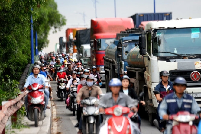 TP Hồ Chí Minh: Ghi nhận 37 điểm ùn tắc giao thông tp ho chi minh ghi nhan 37 diem un tac giao thong