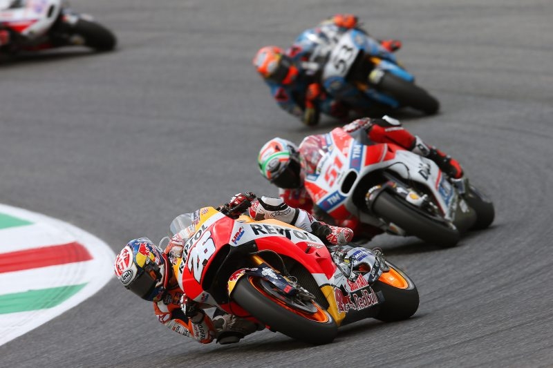 ha noi honda viet nam mang hung khoi motogp ve pho di bo ta hien