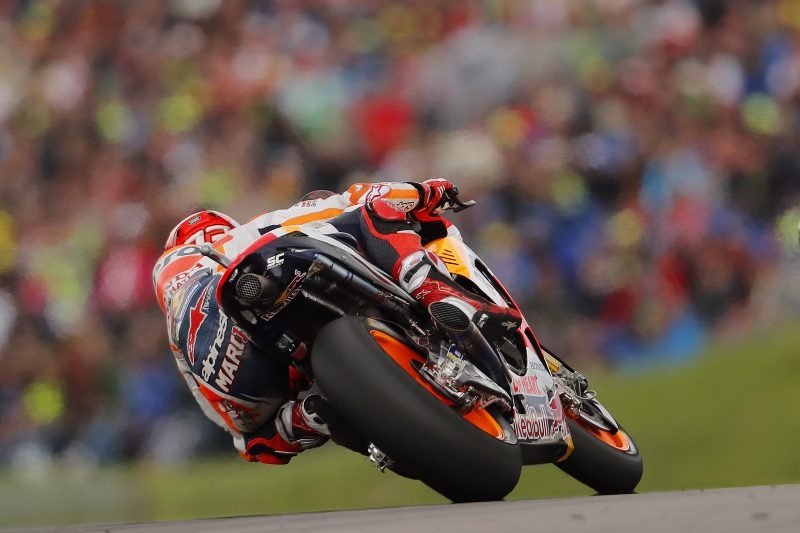 chang 9 giai dua motogp repsol honda team len ngoi vo dich