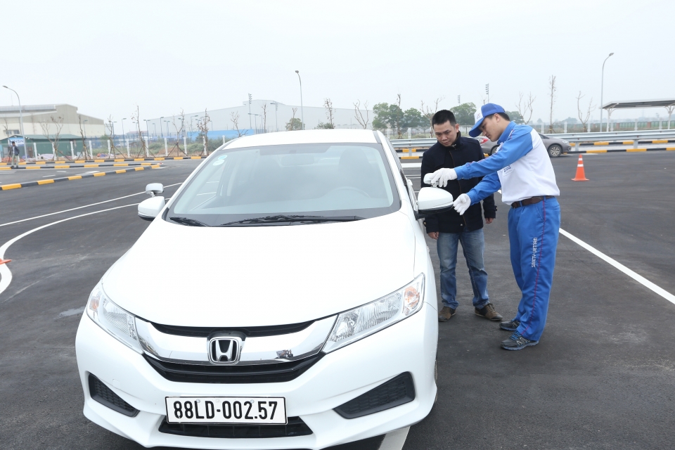 honda viet nam no luc vi mot xa hoi giao thong van minh va an toan