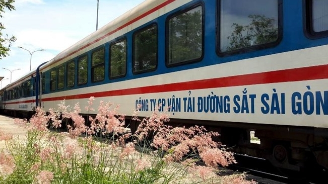 Thêm hai đoàn tàu khách chất lượng cao tuyến Sài Gòn - Nha Trang được đưa vào vận hành