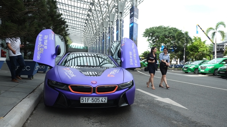 Cùng TPBank vay mua xe cưỡi siêu xe tại Vietnam Motor Show 2017